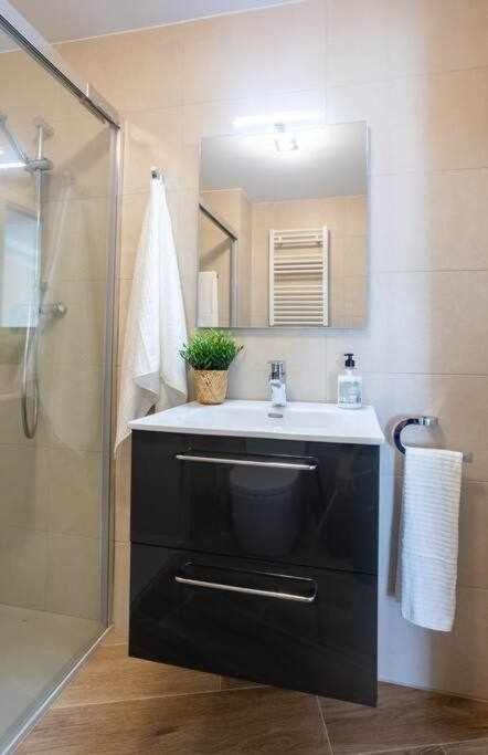 Coimbra Etxea Precioso Piso Recien Estrenado Apartment Bermeo Exterior photo
